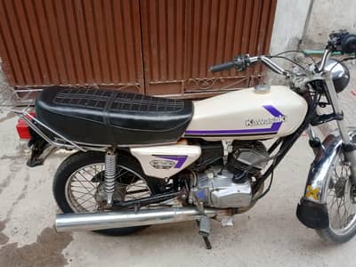 Kawasaki 1/10  kick start 100cc