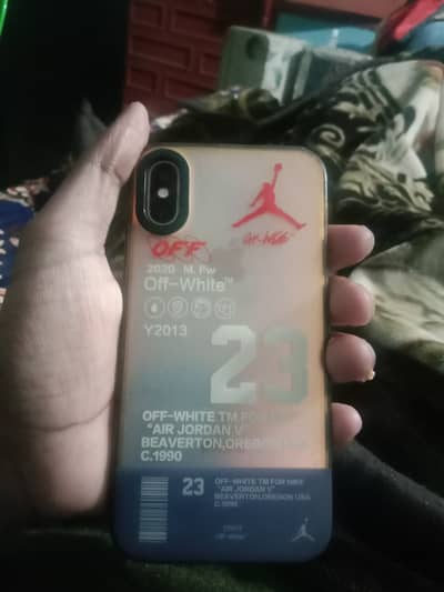 iPhone xs 64 gb read add