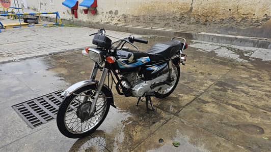 Honda CG 125 2014 Model Blue Color