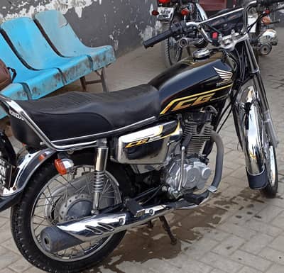 Honda CG 125 Special Edition 2022 (Self Start) – Excellent Condition