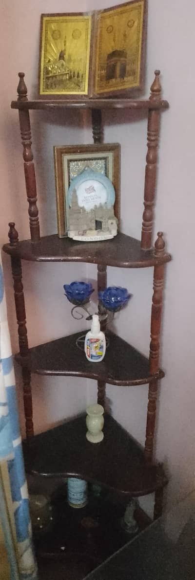 dressing stool and corner