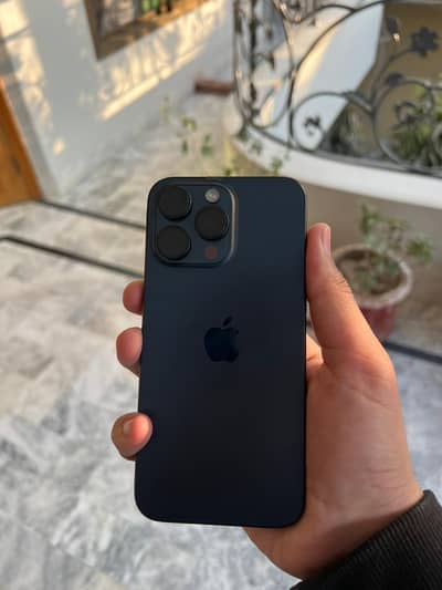 iPhone 15 pro max non pta