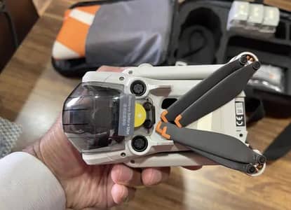 drone camera DJ I mini 3 pro 3 battery 1 controller