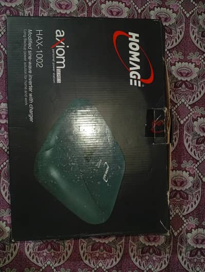 Homage HAX-1002 1000VA (800W)  UPS in excellent condition.