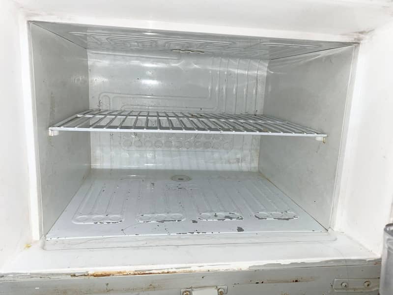 refrigerator 2