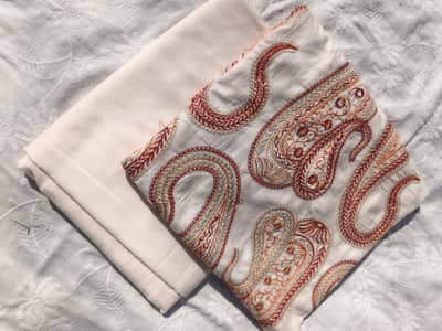 2 piece lawn embroidered suit