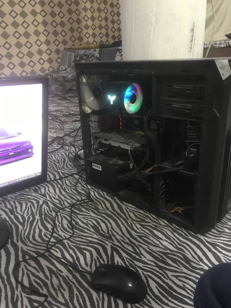 GAMING PC READ DESCRIPTION 1