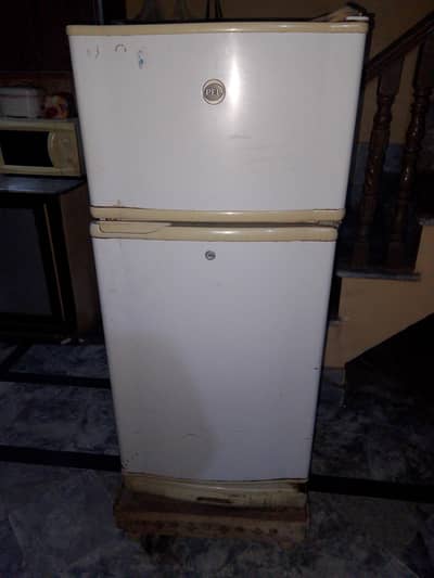 PEL REFRIGERATOR FOR SALE