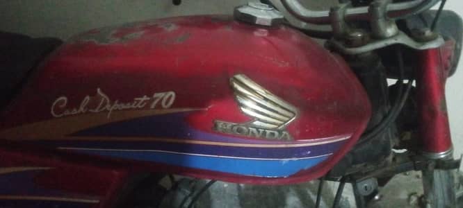 Honda CD 70 2008 available
