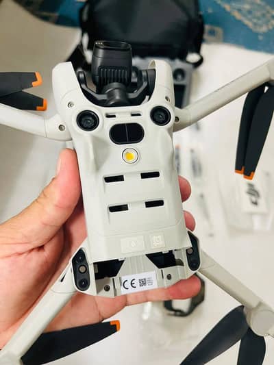 DJ drone camera pro mini 3 complete box all accessory