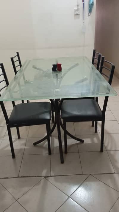 6 seater Iron Dining table