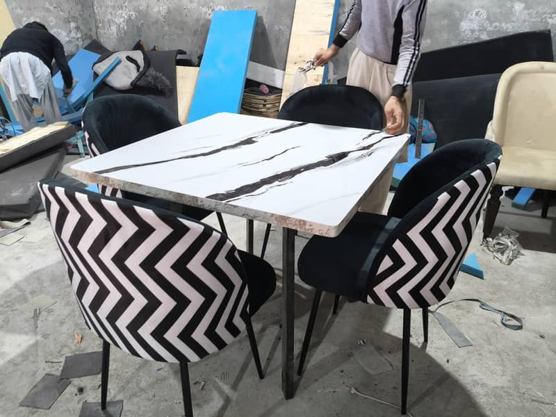 4 seater dinning table 5