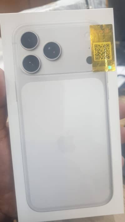 iPhone 17 Pro Max Silver Merchantile