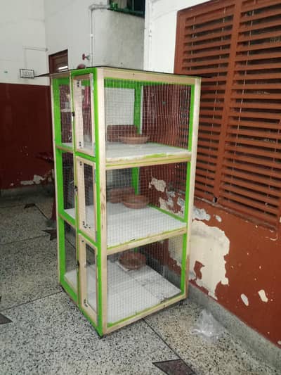 3 box 2.5 feet by 2.5 fit box size lenth 5. feet