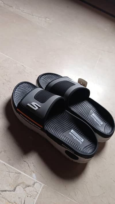 Original Skechers Slides – Brand New (Size Issue)