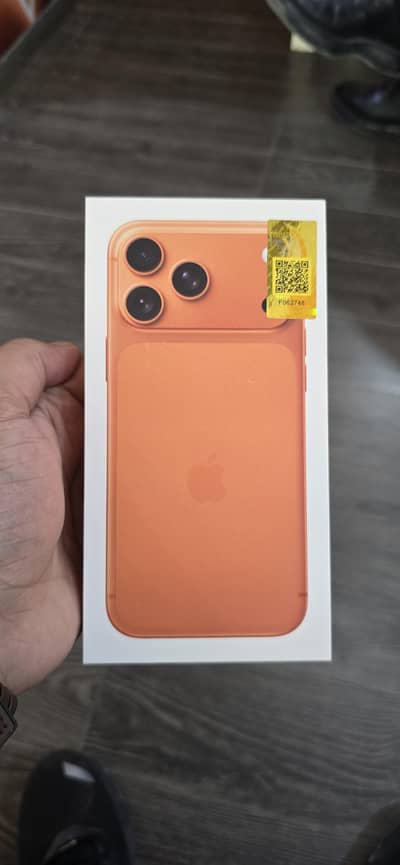 Iphone 17 Pro Max Box Packed