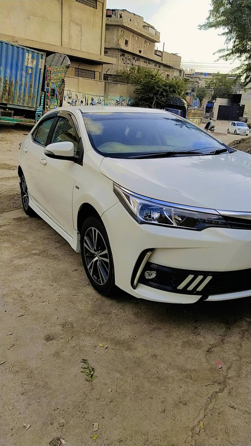 "کراچی میں کرولا جی ایل آئی پک اینڈ ڈروپ، رینٹ آ کار، آل ٹور سروسز" 2