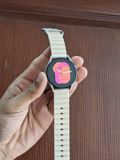 SAMSUNG GALAXY WATCH 5