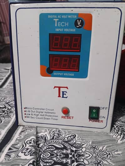 Tech Digital meter steplizer AC/DC