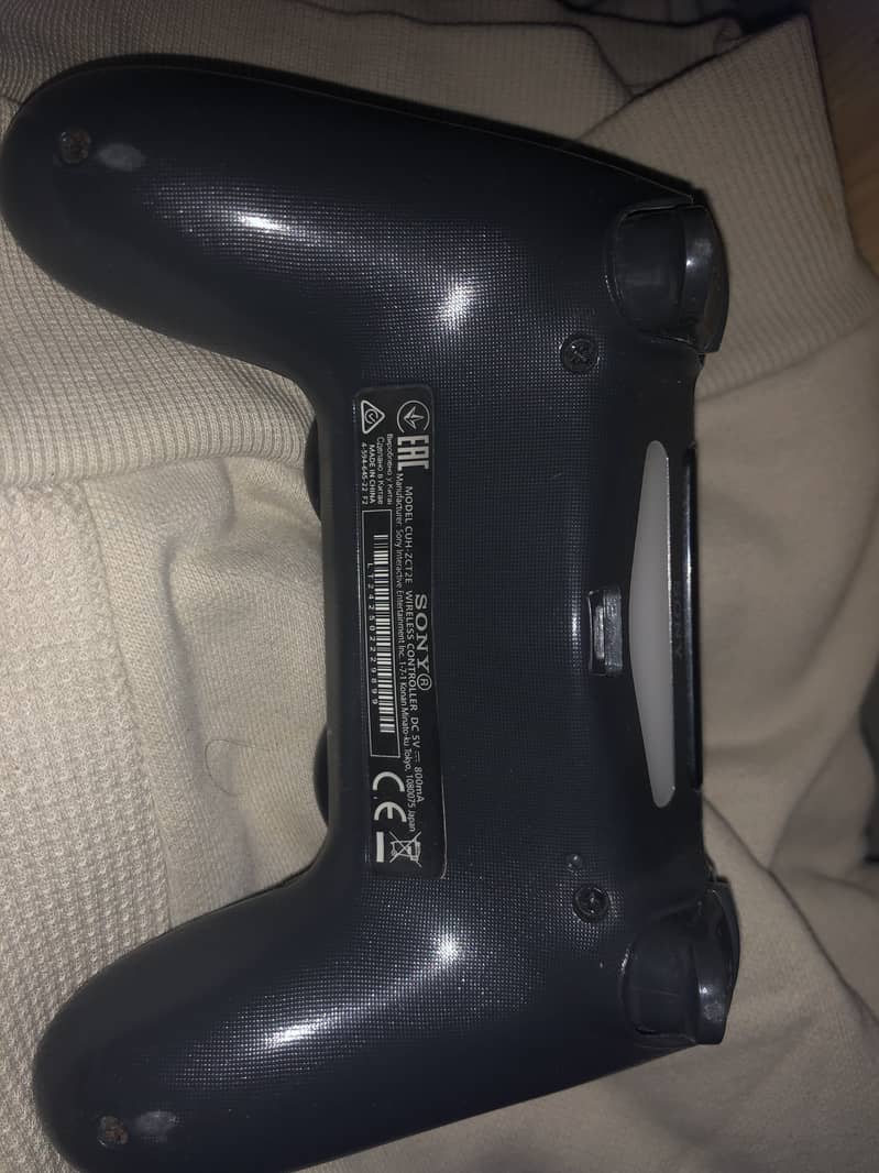 Ps4 controller 3
