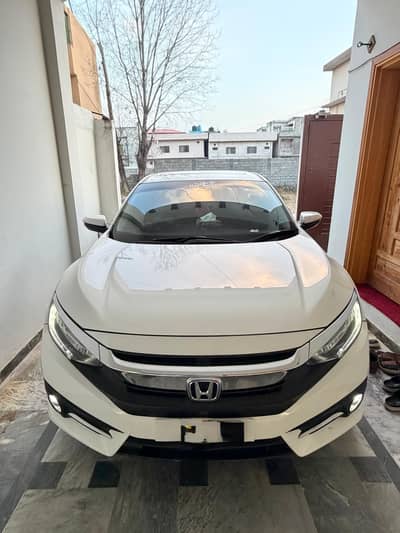 Contact number on description Honda civic 2020 urgent for sale