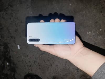 oppo f15 all ok 10by 10  all ok 8 128