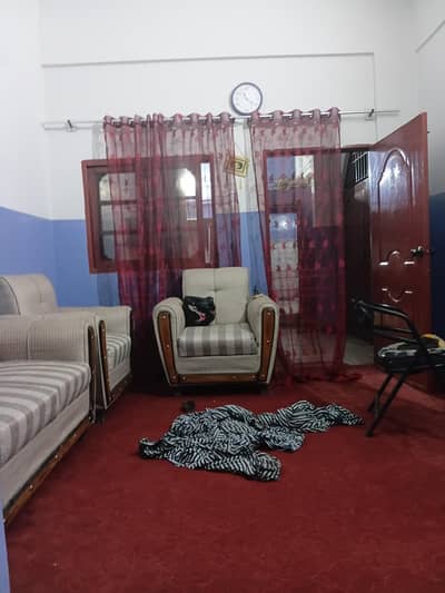 room me suit nhi kr rhy hyn