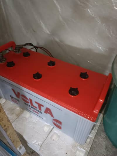 Volta heavy battery 230 almost brand new 4.5 month warranty remaining