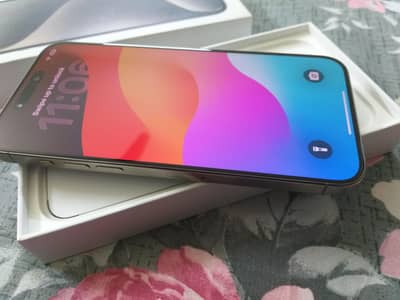 i phone 15 Pro max factory unlocked  box open not used