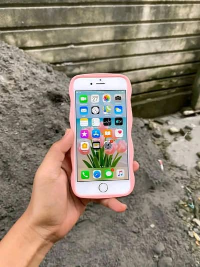 03237004371 iPhone 6s silver color with imported cable no fault all ok