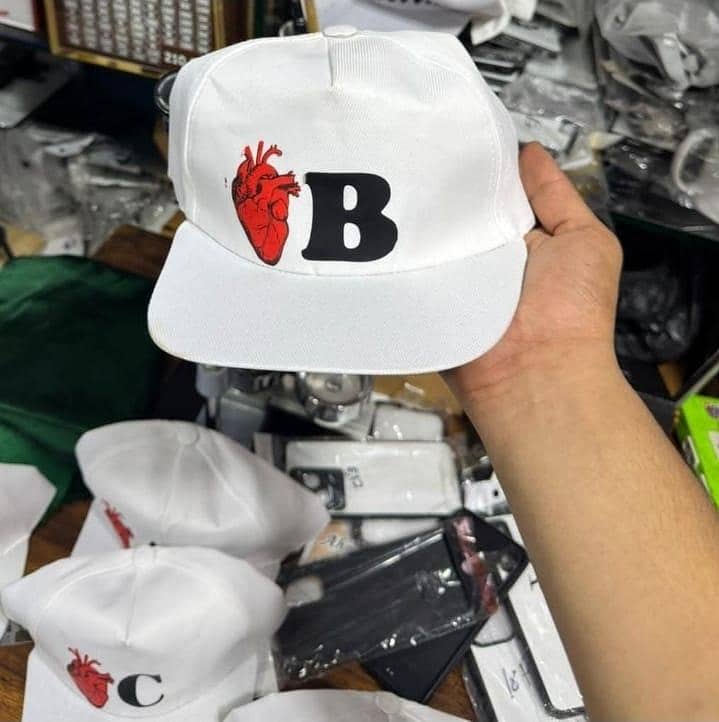 اپنی مرضی کے نام، شاعری، تصویر یا لوگو والی شرٹ بنوائیں 8