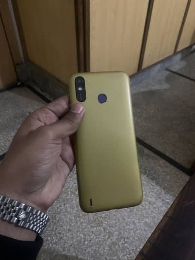 TECNO SPARK 4 LITE