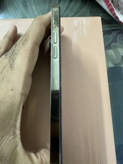 I Phone 14pro max JV