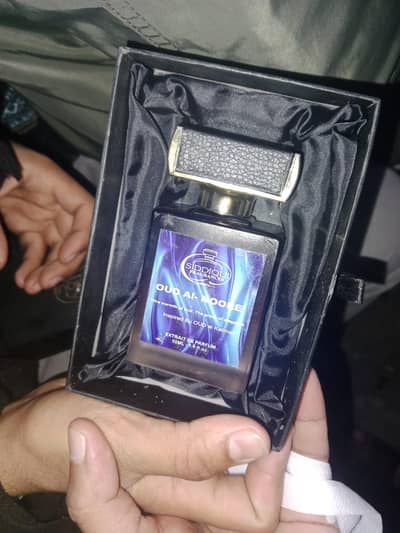 oud. al. nore perfume burying in saoudia  amazing lasting