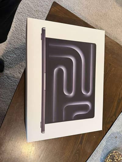 Macbook Pro M5 - 16/512 - New Sealed - Space Black