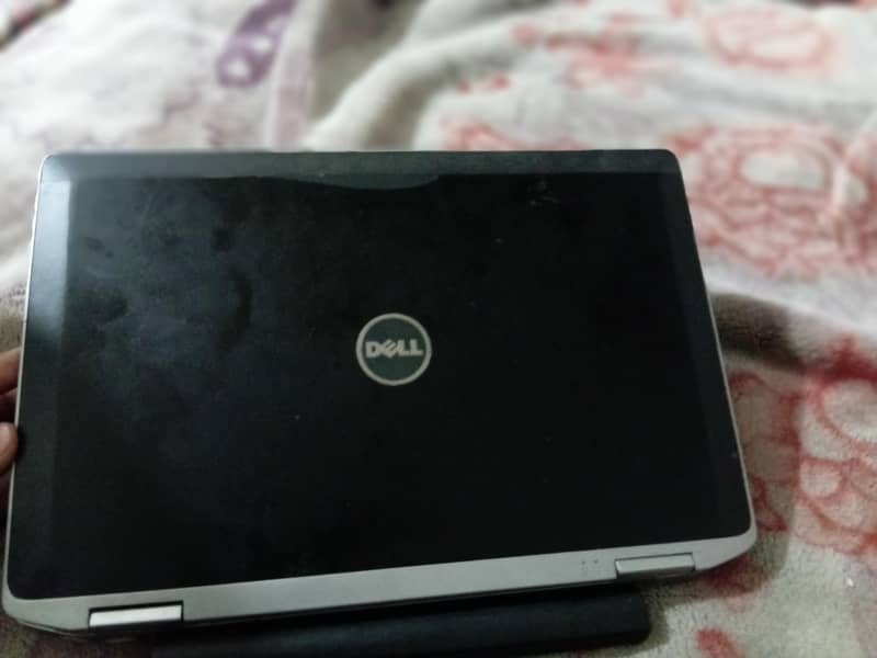 Dell laptop 3