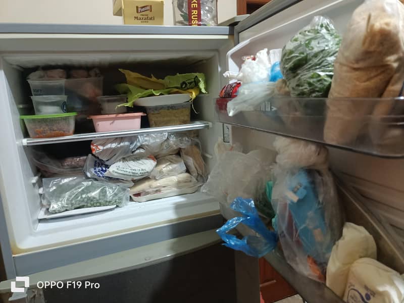 dawlance ref big size 2