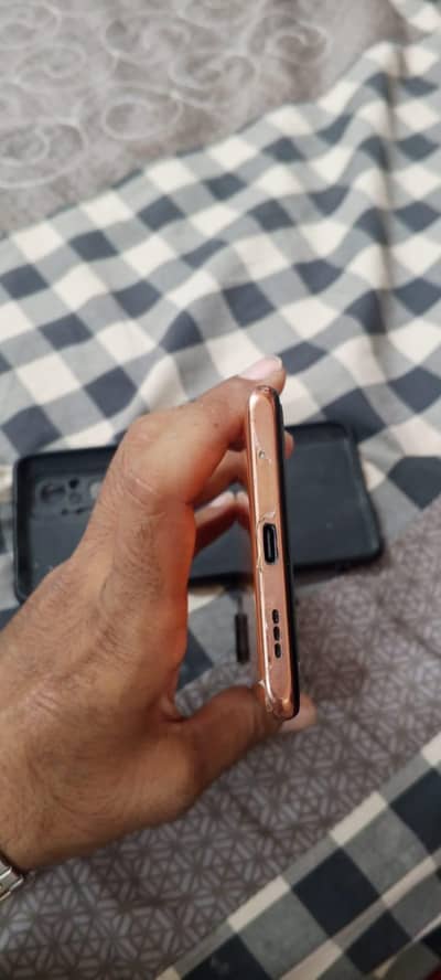 Redmi note 10 pro 8gb 128gb with original charger and box