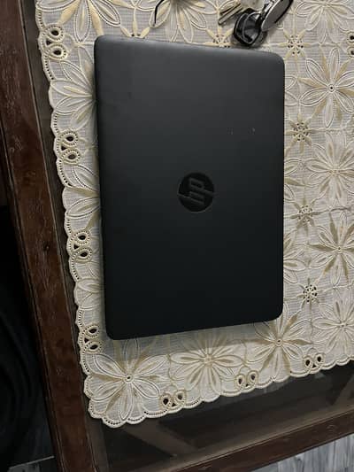 Hp 820 G2 i5 5th Generation