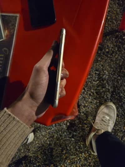 IPhone 11 (PTA Approved)