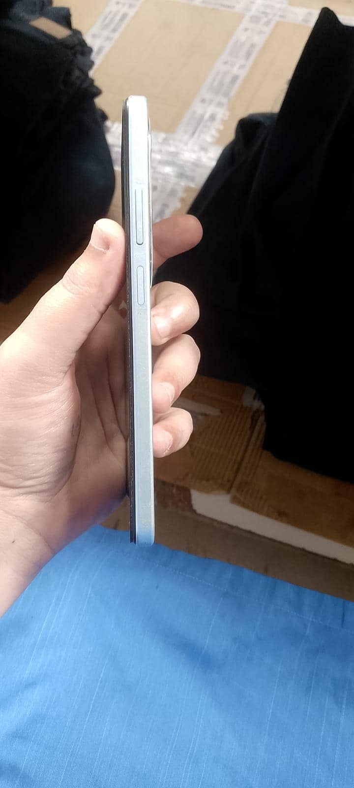 oppo a60 4