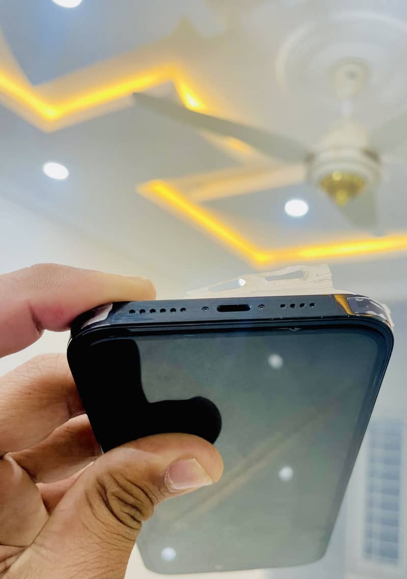Iphone 14 pro max PTA 2