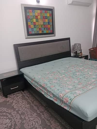 Habitt complet bed set with 8" master molty foam spring mattress