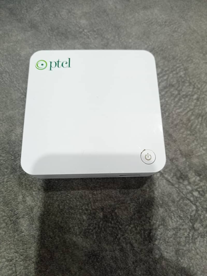 PTCL Android TV box 1