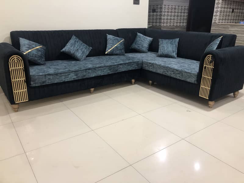 L Shaped Sofa 0