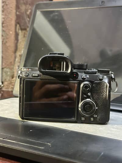 Sony A7R III (A7Riii) – Complete Box – Neat & Clean – 2.80 Lacs