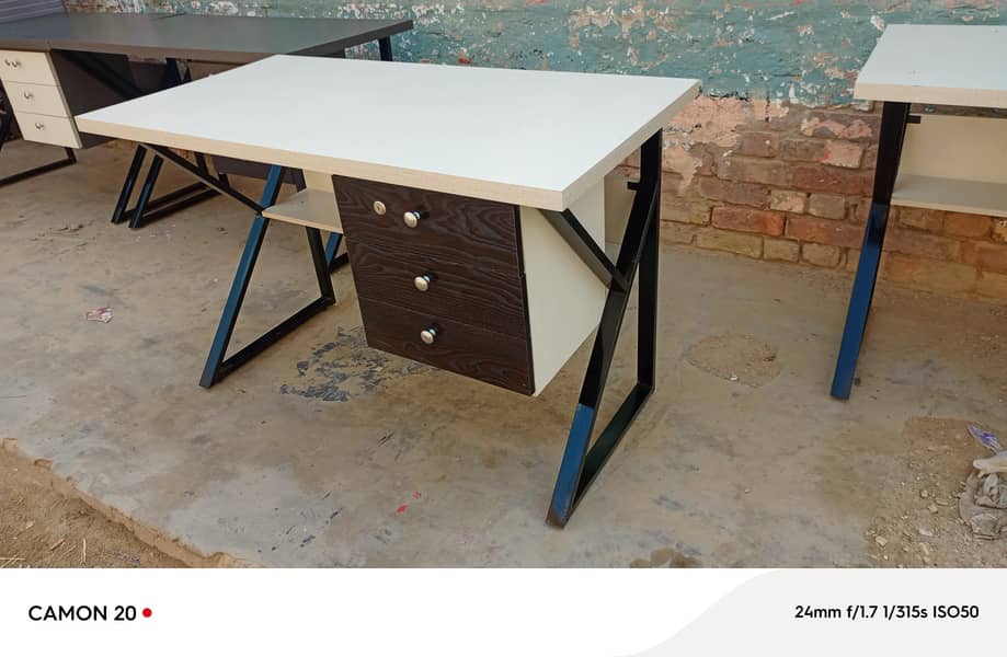 study table 2.4 size 2