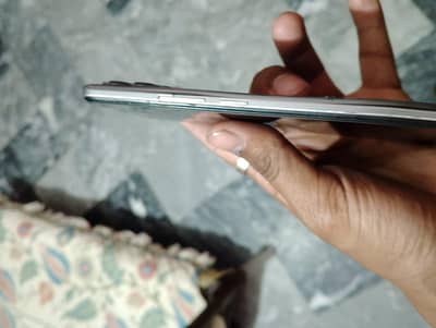 realme 8 urgent sale