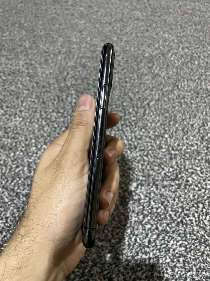 Iphone 11 pro 3