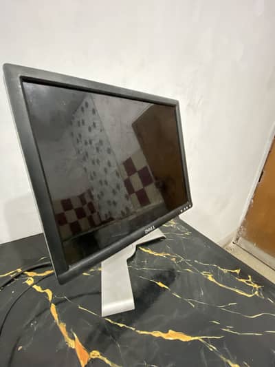 Dell Monitor 17” inch HD